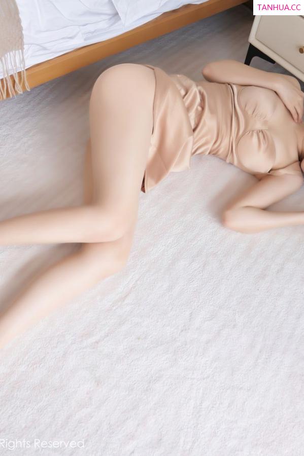 言沫  [XiuRen]高清写真图 2022.05.12 No.4999 言沫第5张图片